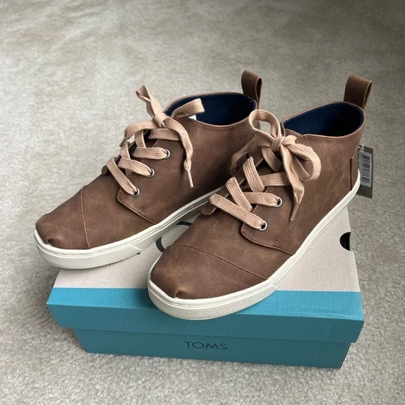 Toms Shoes Boys Toms Botas Shoes Poshmark